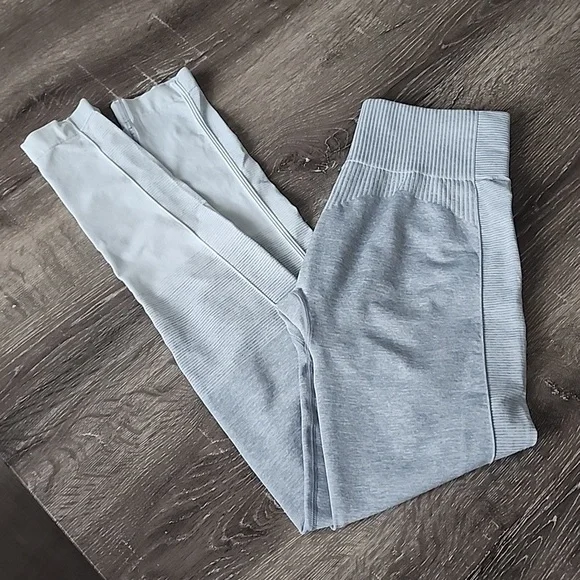 Gymshark Amplify Ombré High Waisted Seamless Leggings Light Gray Ivory White XS - Picture 11 of 12